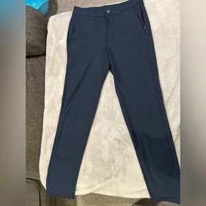 Men's Lululemon 30x30 Navy Pants